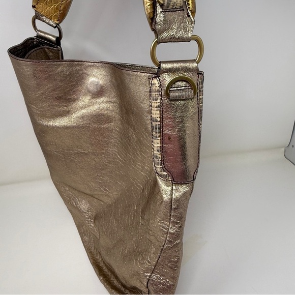 Ellen Tracy slouchy hobo Gold Metallic Shoulder Bag 100% genuine leather - Picture 5 of 16